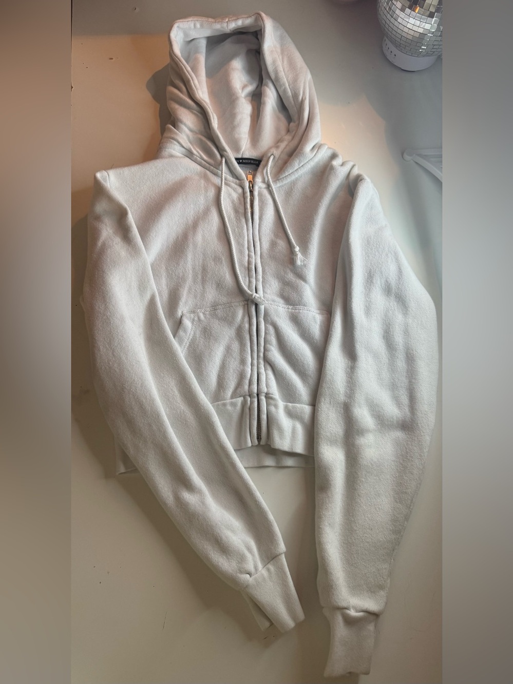 Brandy Melville Cropped White Zip-Up Hoodie